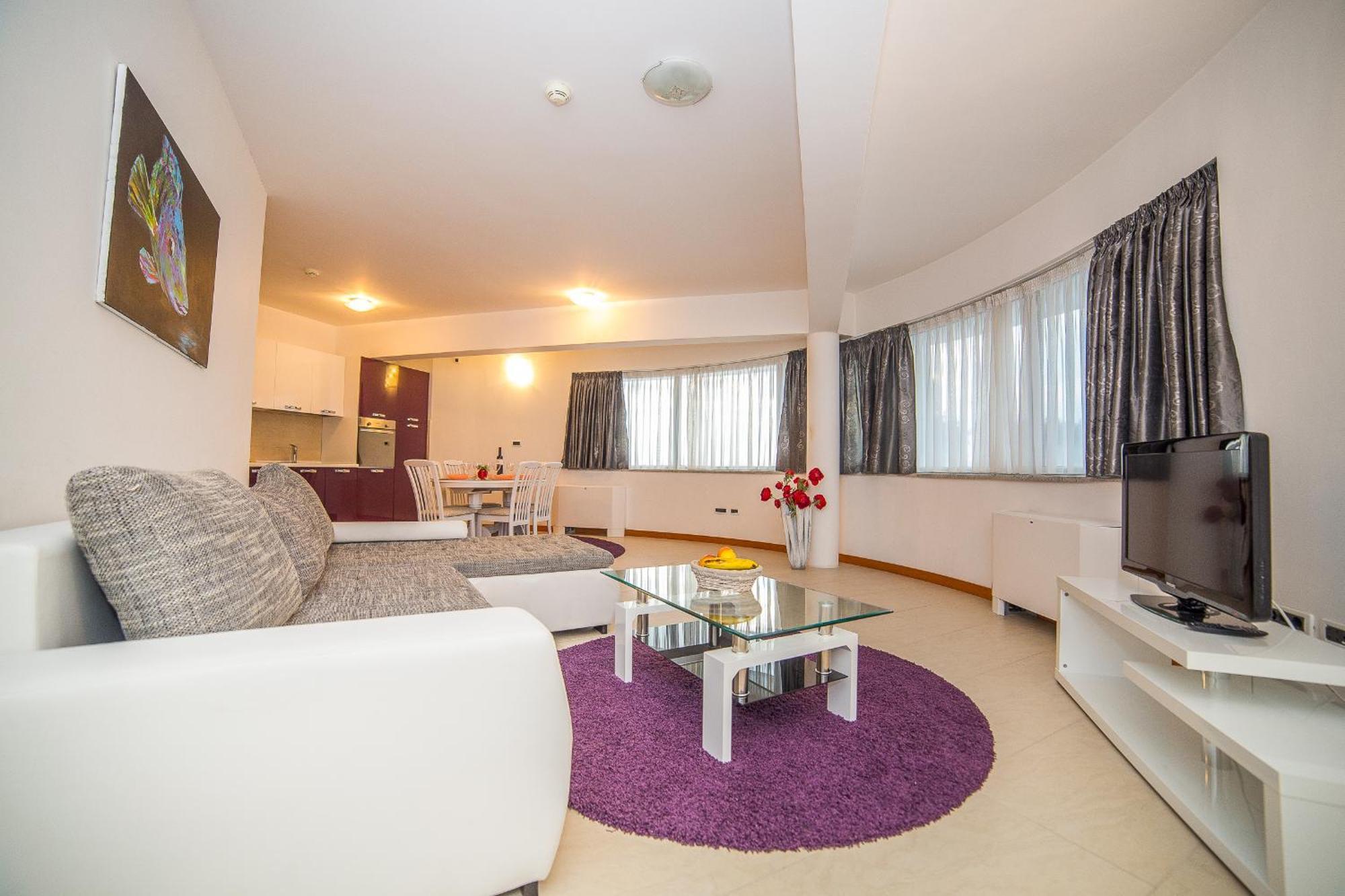 Apartments Milan Makarska Rum bild