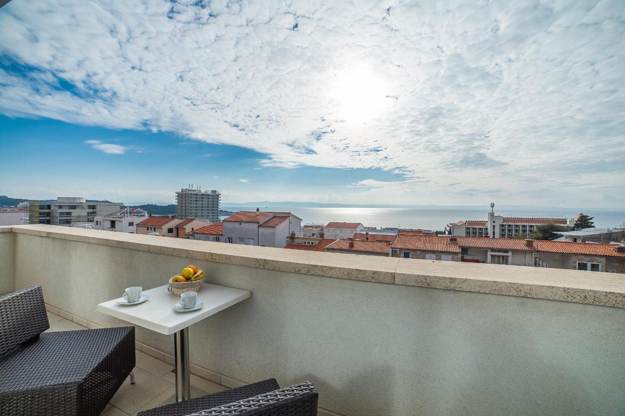Apartments Milan Makarska Rum bild
