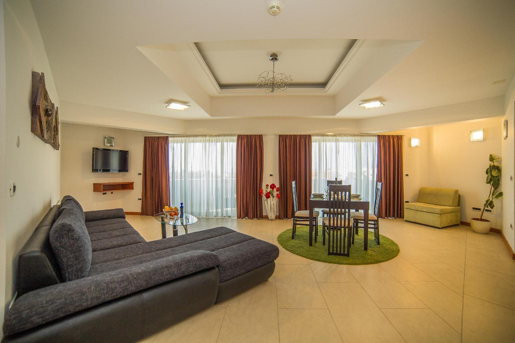 Apartments Milan Makarska Exteriör bild
