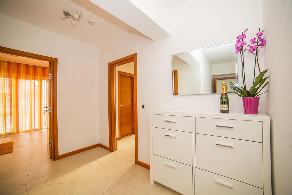 Apartments Milan Makarska Exteriör bild