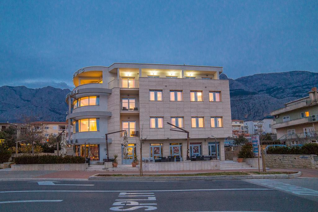 Apartments Milan Makarska Exteriör bild